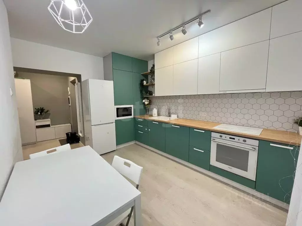 2-к кв. Башкортостан, Уфа ул. Энтузиастов, 13 (63.6 м) - Фото 1