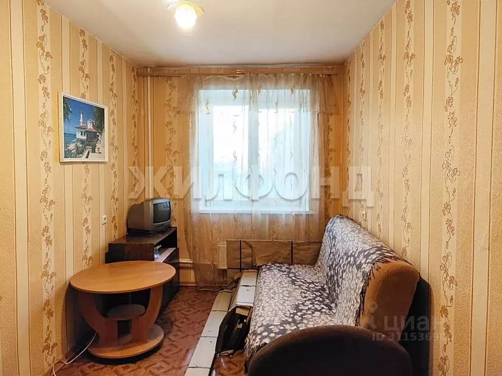 Комната Новосибирская область, Новосибирск Троллейная ул., 7 (24.5 м) - Фото 1
