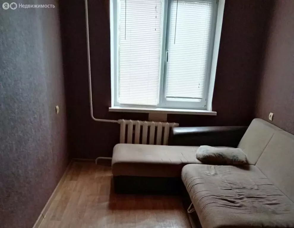 3-комнатная квартира: Каменск-Шахтинский, Парковая улица, 18 (61 м) - Фото 0