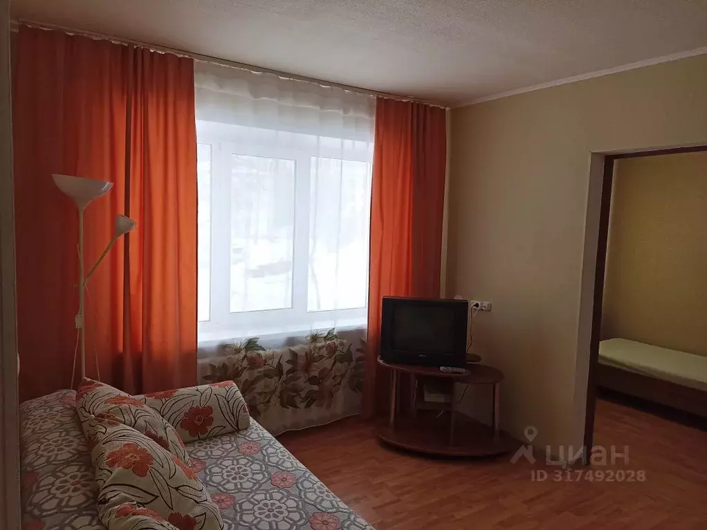 2-к кв. Пермский край, Чайковский ул. Ленина, 29 (43.0 м) - Фото 0