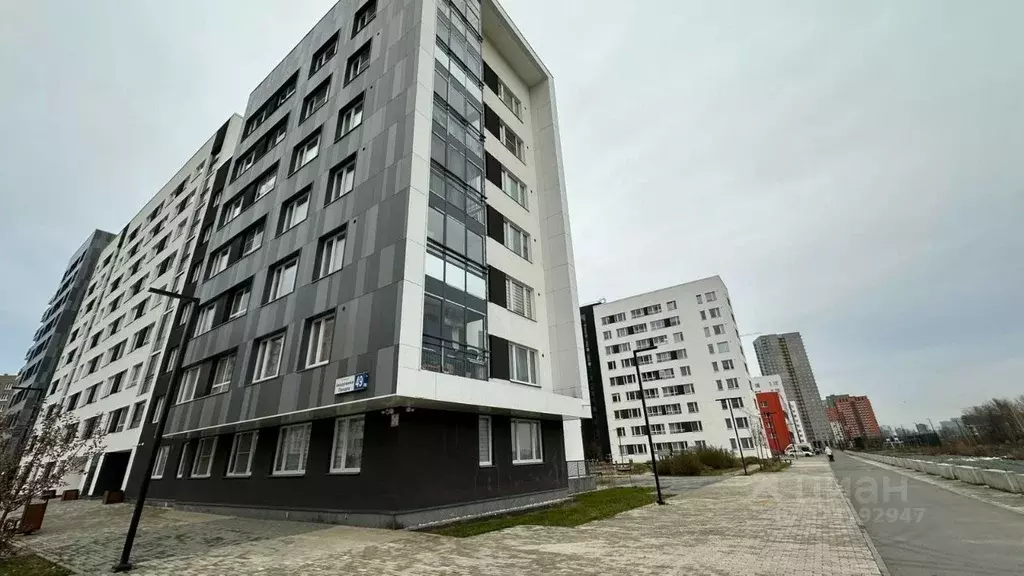 2-к кв. Свердловская область, Екатеринбург ул. Академика Ландау, 49 ... - Фото 0