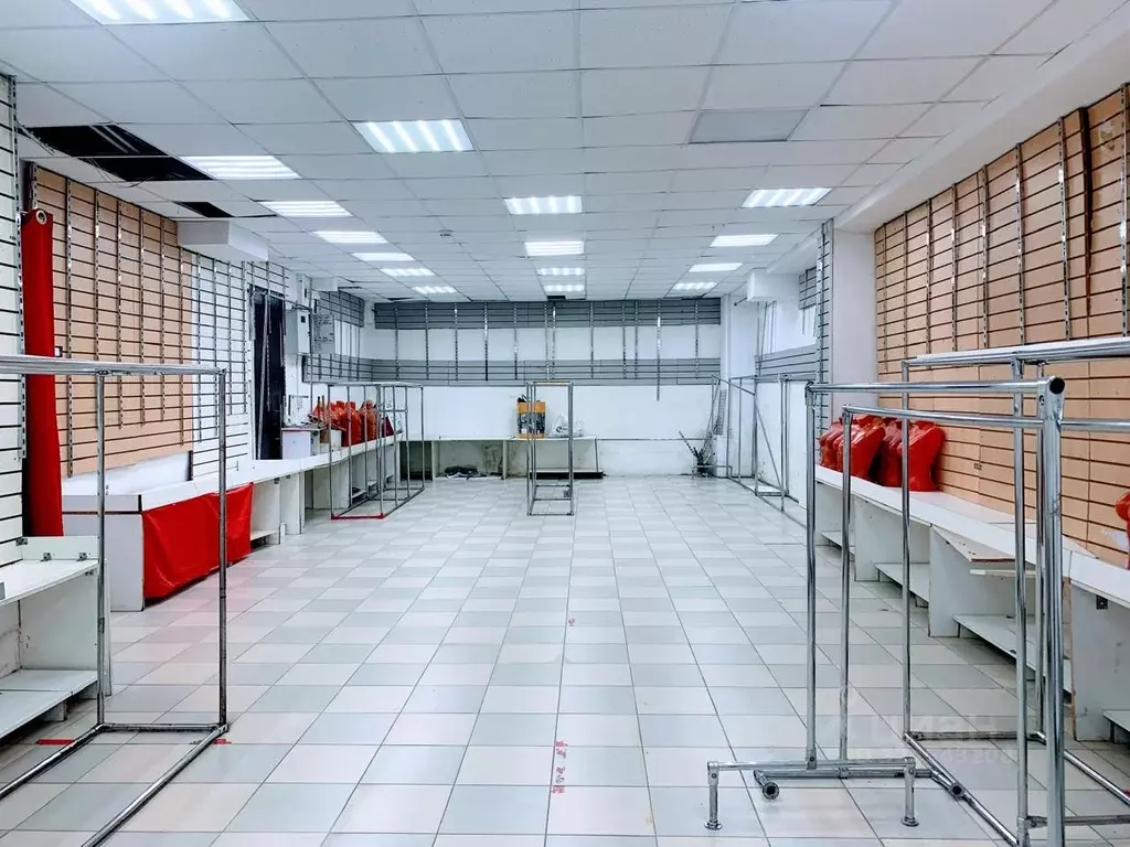 Помещение свободного назначения в Московская область, Лыткарино ул. ... - Фото 1