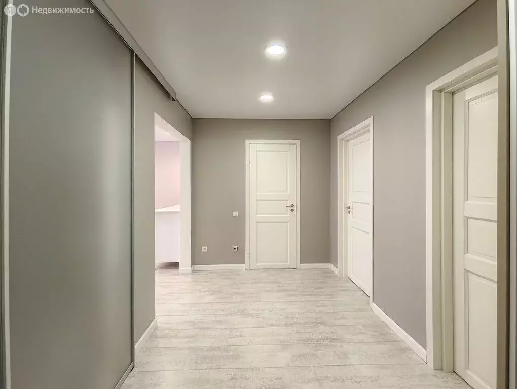 3-комнатная квартира: Тюмень, улица Газовиков, 65 (74.8 м) - Фото 1