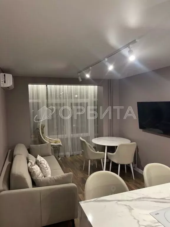 2-к кв. Тюменская область, Тюмень Солнечный проезд, 4 (51.2 м) - Фото 1