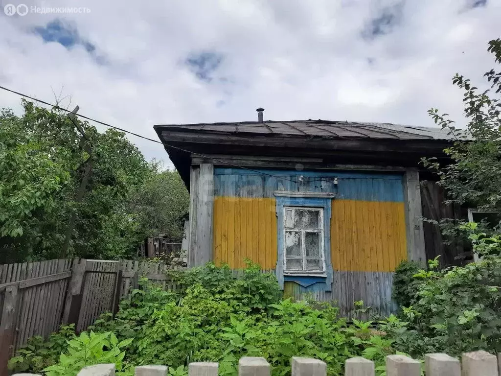 Участок в Аша, Октябрьская улица (8.12 м) - Фото 1