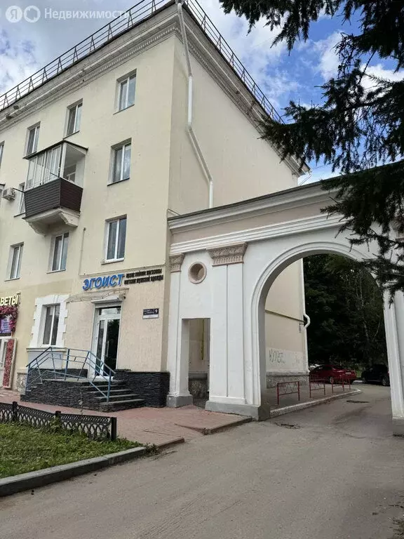3-комнатная квартира: Октябрьский, улица Горького, 9 (93.5 м) - Фото 1