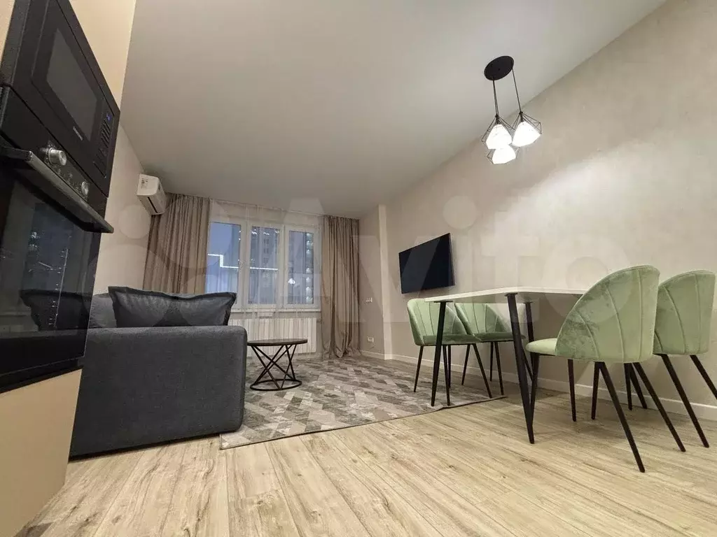 1-к. квартира, 45 м, 9/25 эт. - Фото 1