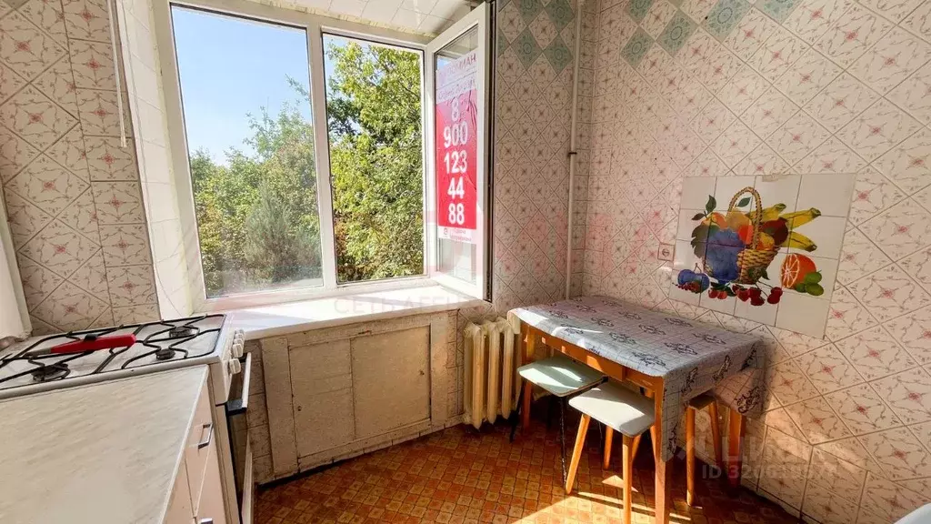 3-к кв. Ростовская область, Аксай ул. Платова, 6 (62.6 м) - Фото 0