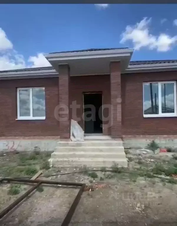 Дом в Ростовская область, Мясниковский район, с. Большие Салы ул. ... - Фото 0