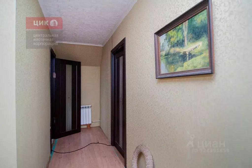 Дом в Рязанская область, Рязань Школьная ул., 1 (213 м) - Фото 1