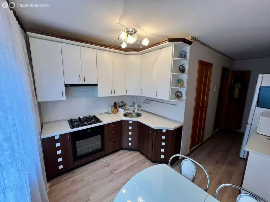 3-комнатная квартира: Всеволожск, Александровская улица, 84 (73.6 м) - Фото 2