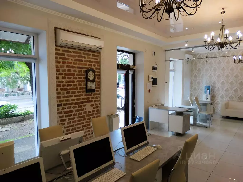 Офис в Краснодарский край, Краснодар Ставропольская ул., 83 (50 м) - Фото 1