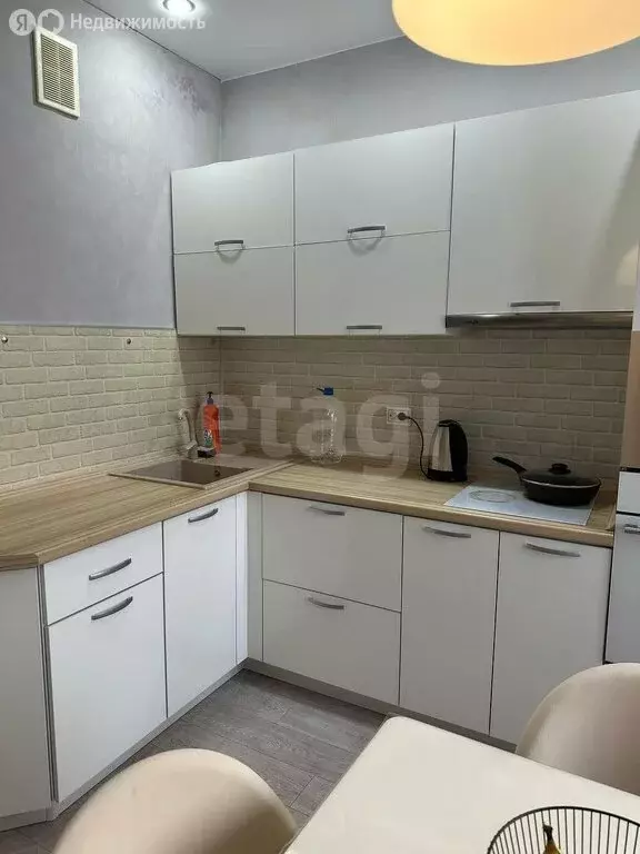 1-комнатная квартира: Тобольск, 15-й микрорайон, 18 (37.1 м) - Фото 1