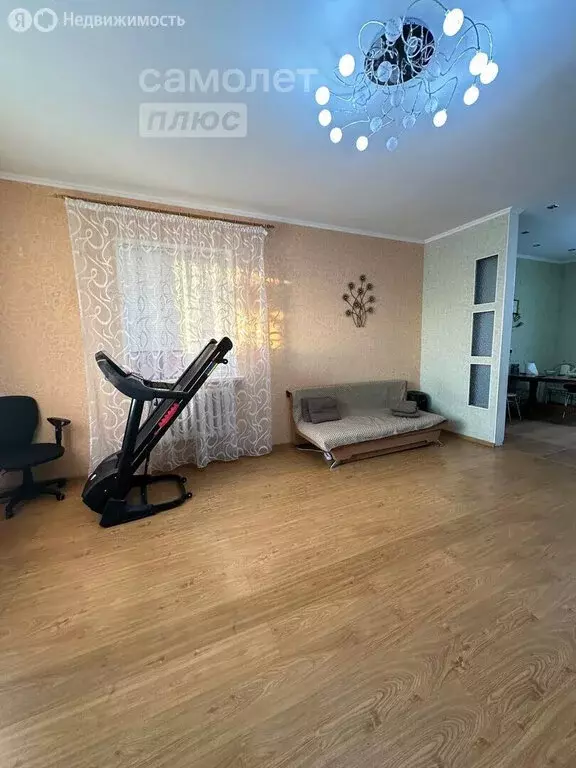 Дом в Октябрьский, улица Ватан, 17А (149 м) - Фото 0