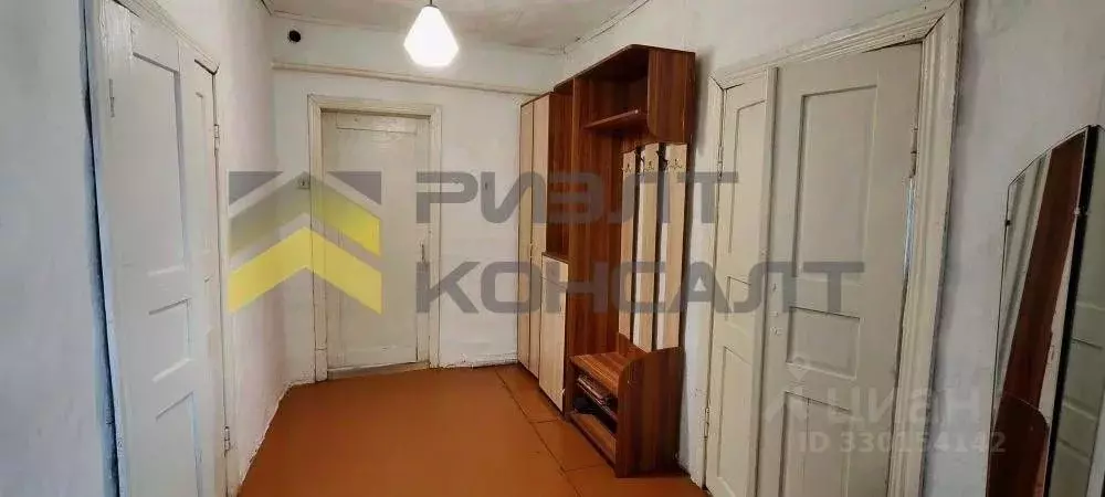 Дом в Омская область, Москаленки рп ул. Зеленая, 18 (100 м) - Фото 2