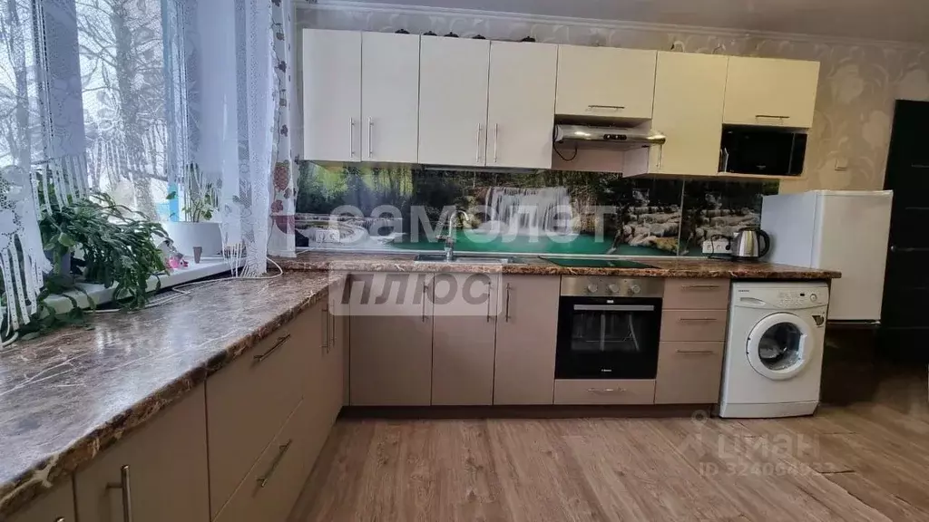 3-к кв. Алтайский край, Белокуриха ул. Академика Мясникова, 24 (61.1 ... - Фото 1