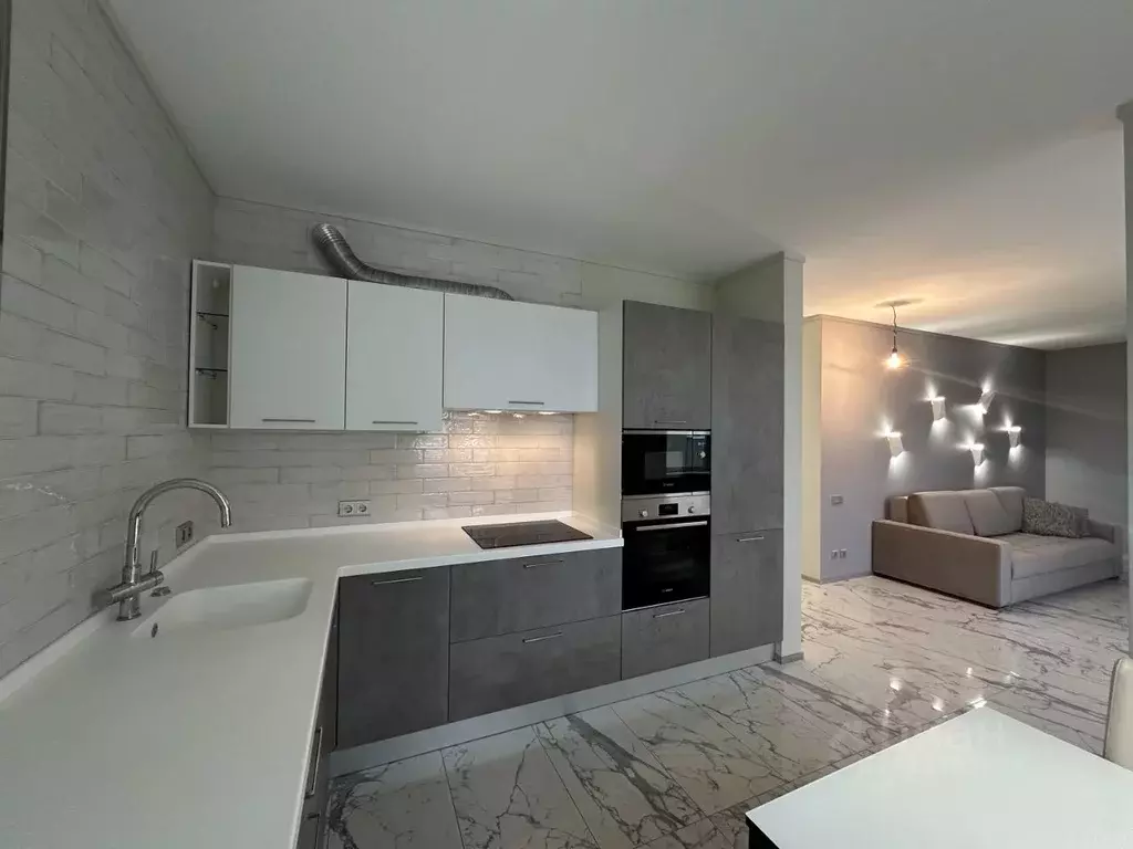 2-к кв. Башкортостан, Уфа ул. Достоевского, 134 (64.3 м) - Фото 1