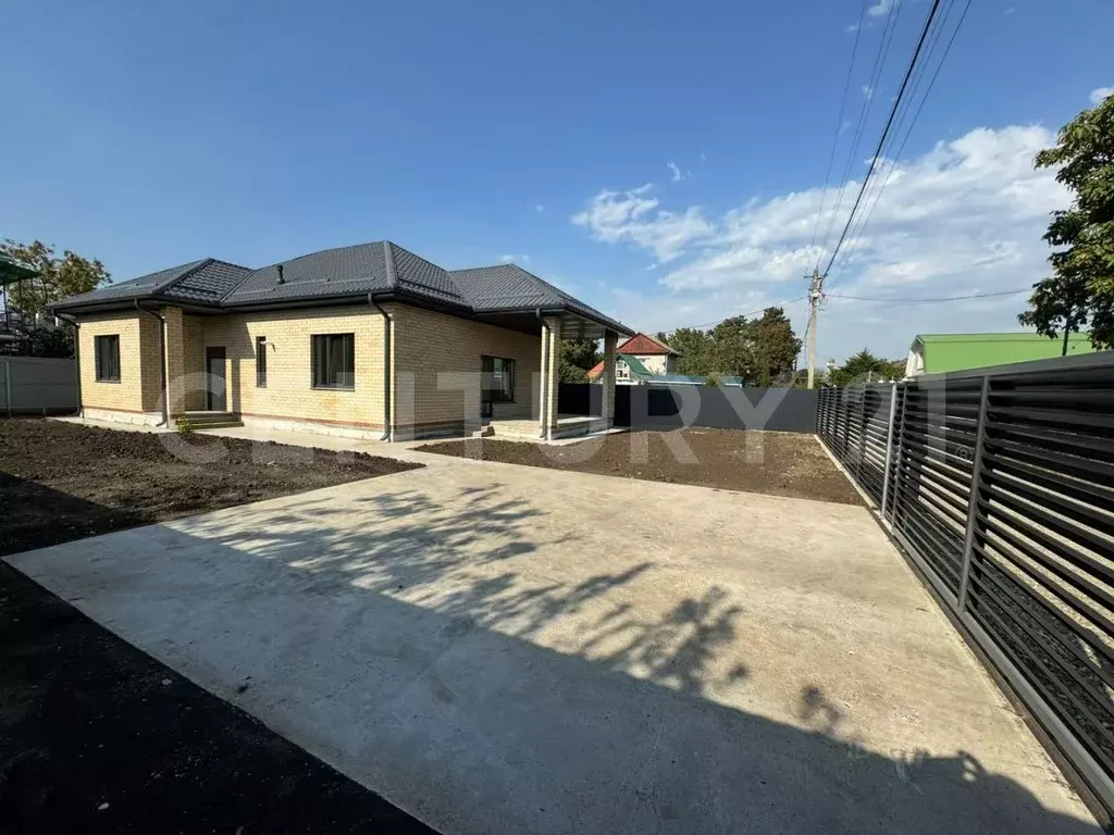 Дом в Адыгея, Тахтамукайский район, Яблоновское городское поселение, ... - Фото 2