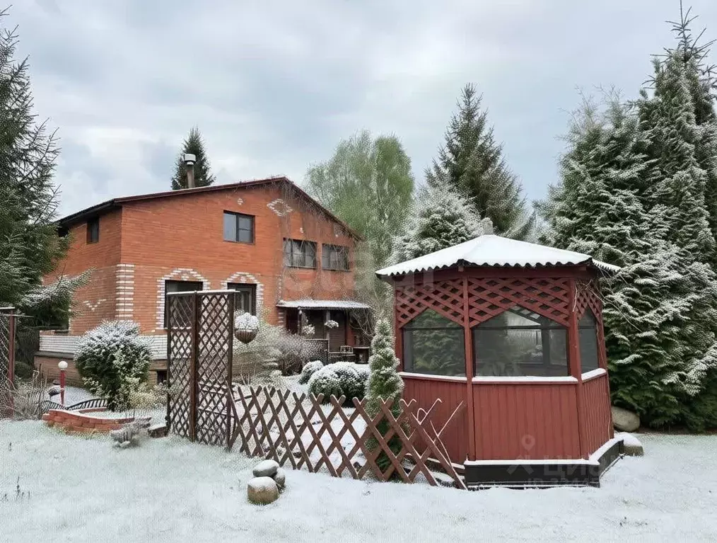 Дом в Ленинградская область, Волховский район, Пашское с/пос, д. ... - Фото 1