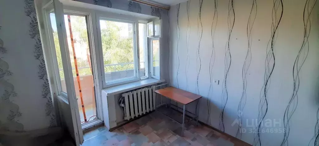 1-к кв. Саратовская область, Балаково Трнавская ул., 55 (30.0 м) - Фото 1