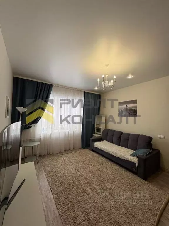 1-к кв. Омская область, Омск ул. Волховстроя, 24 (52.0 м) - Фото 2