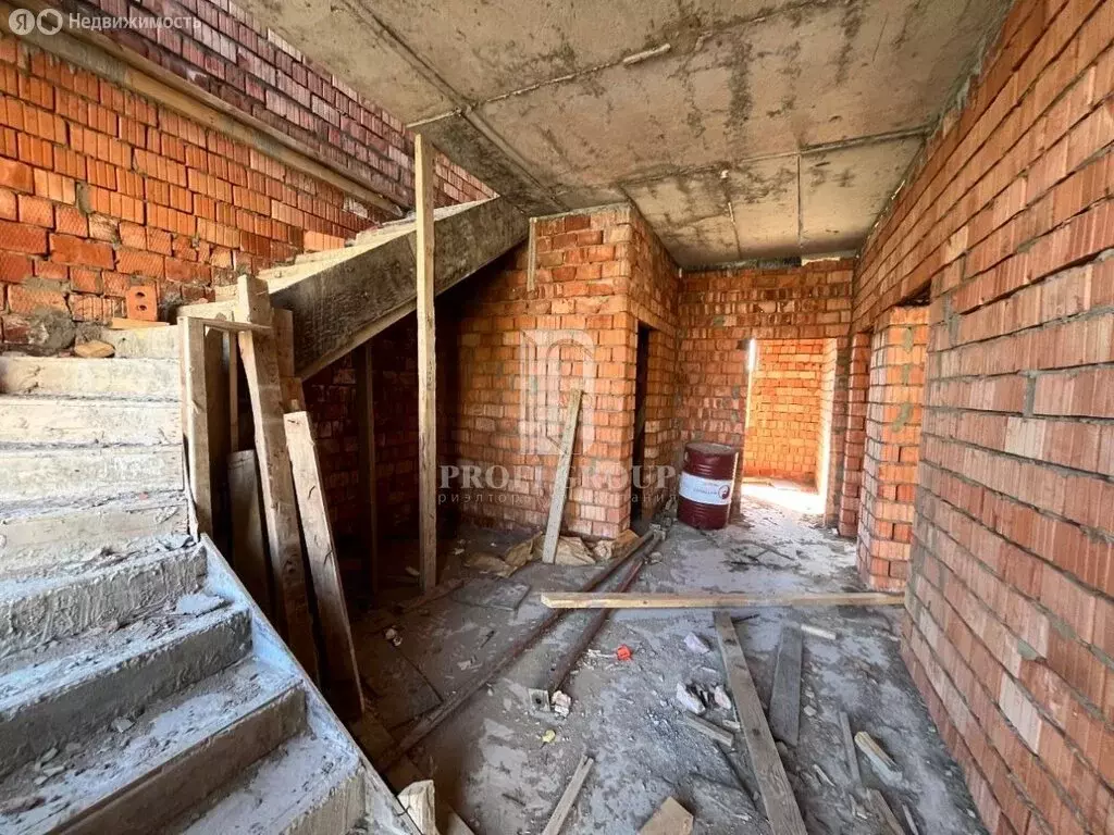 Дом в посёлок городского типа Семендер, улица Велиева, 38 (150 м) - Фото 2