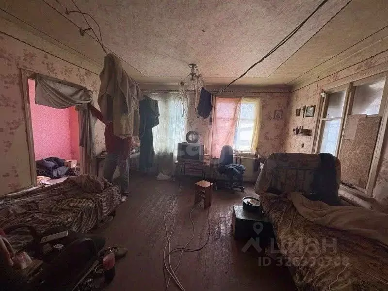 Дом в Белгородская область, Корочанский район, Бехтеевское с/пос, с. ... - Фото 1