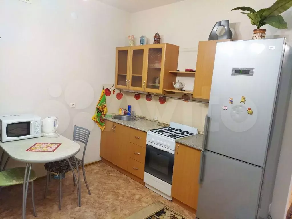 1-к. квартира, 54 м, 5/9 эт. - Фото 0