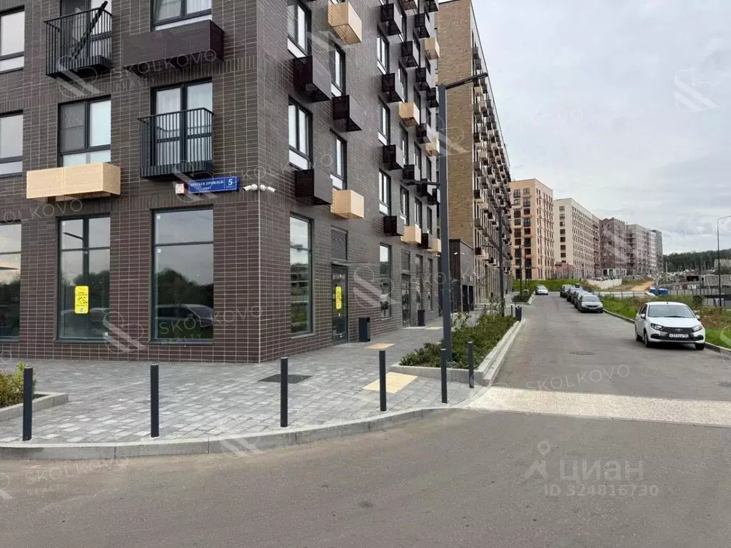 Помещение свободного назначения в Москва ул. Братьев Бромлей, 5к2 (67 ... - Фото 1