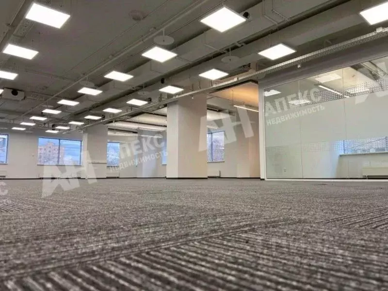 Офис в Москва ул. Двинцев, 12к1А (578 м) - Фото 2