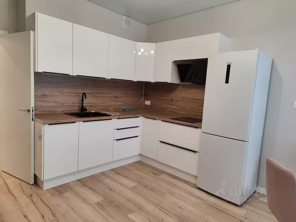 Студия Московская область, Химки ул. Генерала Дьяконова, 7 (30.0 м) - Фото 1