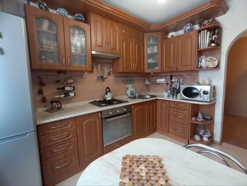 3-к кв. Калининградская область, Гусев ул. Ю. Смирнова, 1 (56.8 м) - Фото 1