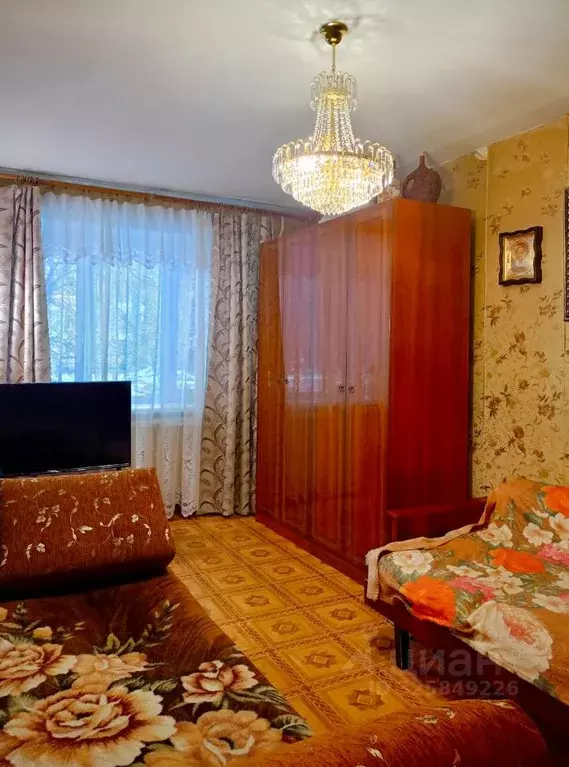 1-к кв. Волгоградская область, Волгоград ул. Поддубного, 27 (30.0 м) - Фото 1