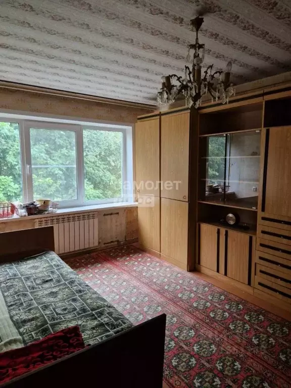 3-к кв. Калужская область, Дзержинский район, Товарково городское ... - Фото 1