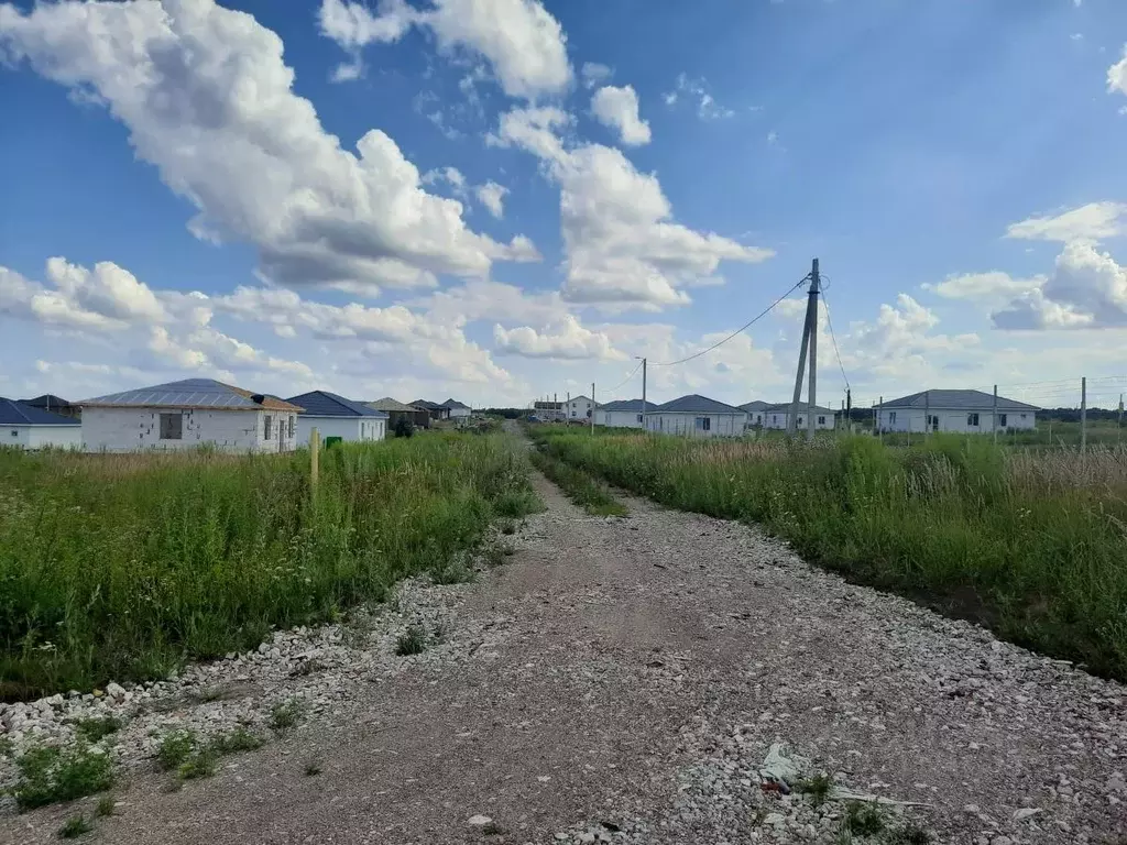 Участок в Курская область, Курский район, Моковский сельсовет, д. 1-я ... - Фото 1