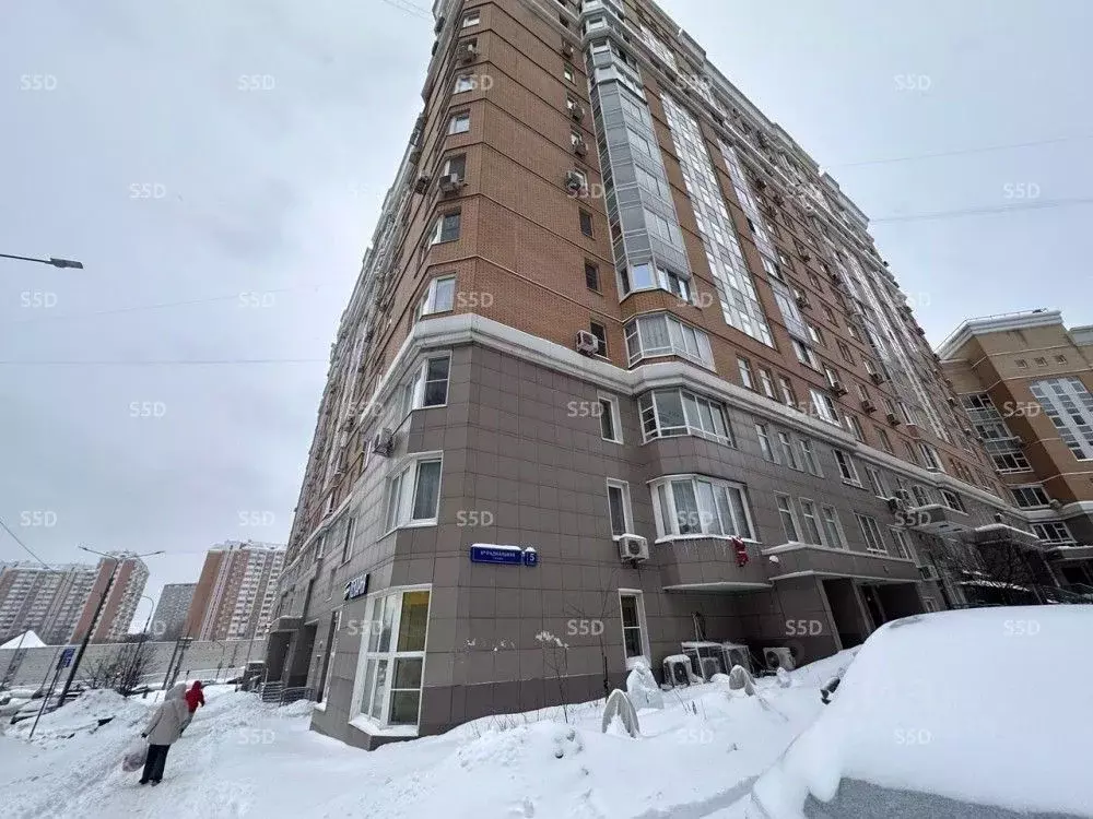 Помещение свободного назначения в Москва 6-я Радиальная ул., 5к4 (197 ... - Фото 1