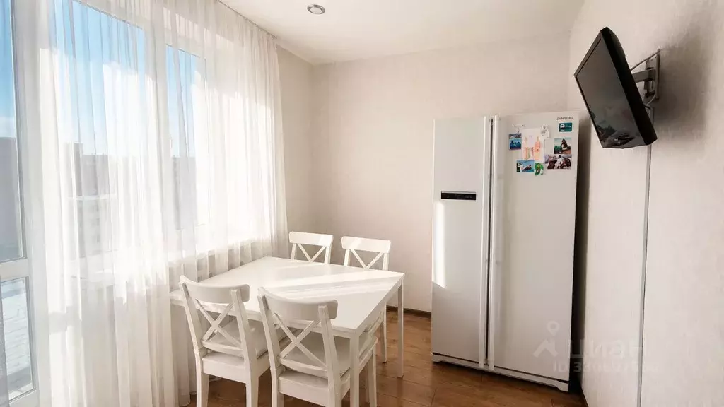 2-к кв. Крым, Феодосия ул. Дружбы, 30В (55.0 м) - Фото 2