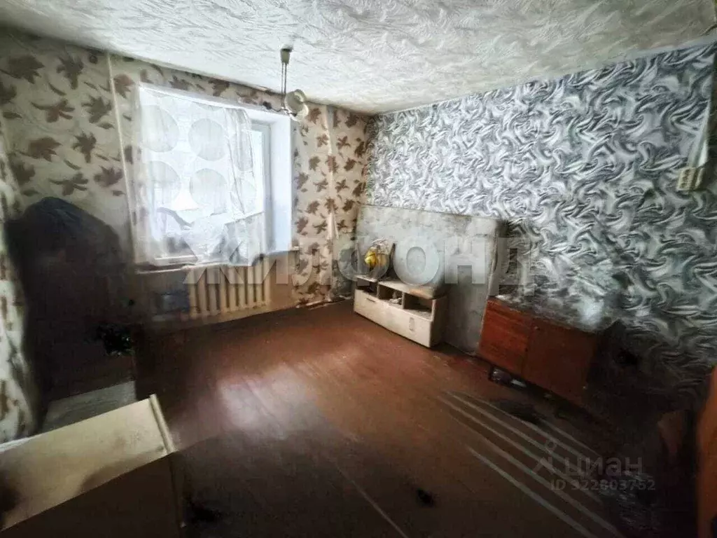 Комната Новосибирская область, Новосибирск Бассейный пер., 6 (14.7 м) - Фото 1