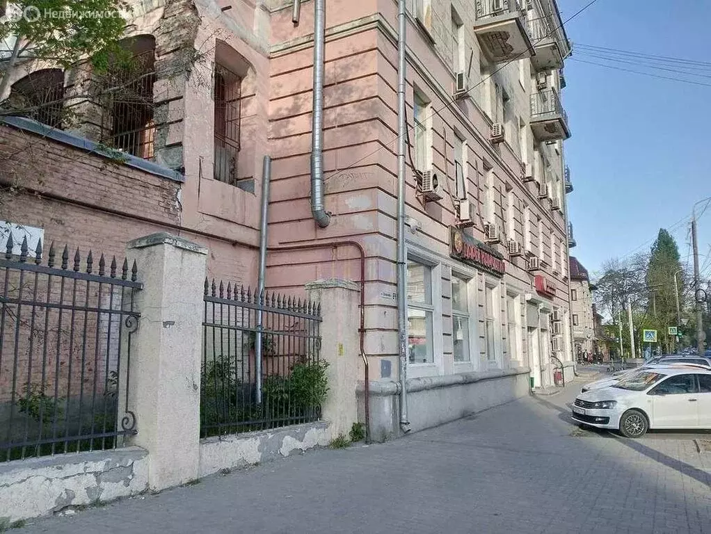 1к в 8-комнатной квартире ( м) - Фото 0