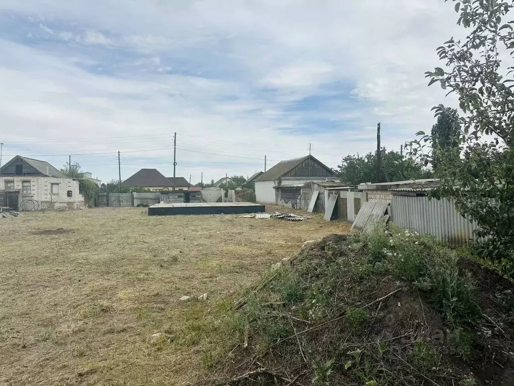 Участок в Волгоградская область, Среднеахтубинский район, Фрунзенское ... - Фото 1