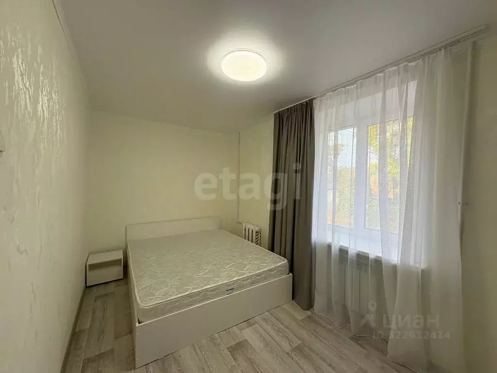 3-к кв. Оренбургская область, Оренбург Больничный проезд, 10А (49.6 м) - Фото 1