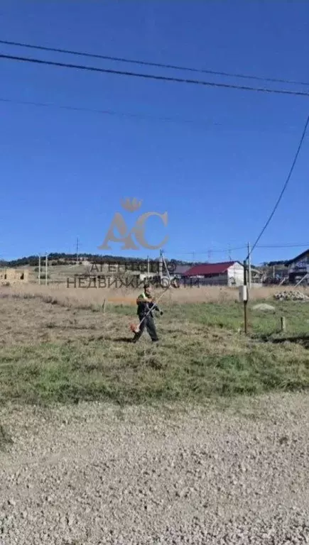 Участок в Крым, Феодосия ул. Лялелер (7.0 сот.) - Фото 1