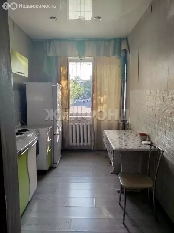 1-комнатная квартира: Кызыл, улица Калинина, 4 (32 м) - Фото 2