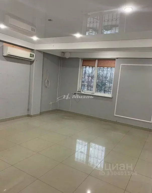 Помещение свободного назначения в Крым, Симферополь ул. Училищная, 22 ... - Фото 1