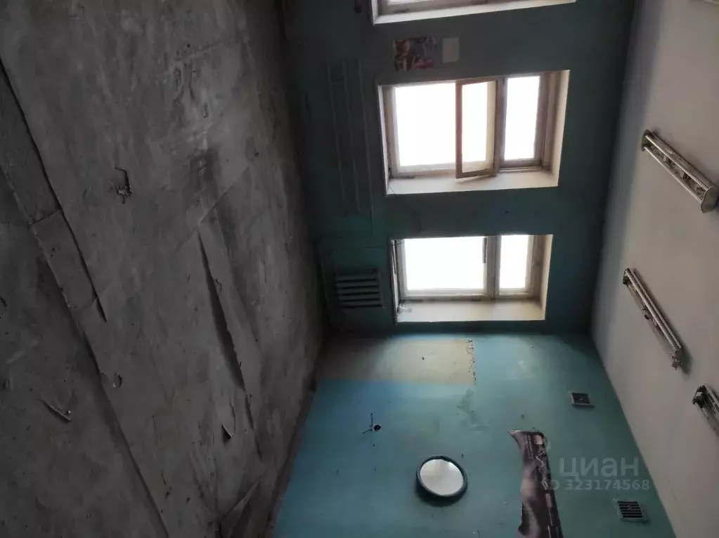 Помещение свободного назначения в Омская область, Омск ул. 3-я ... - Фото 1