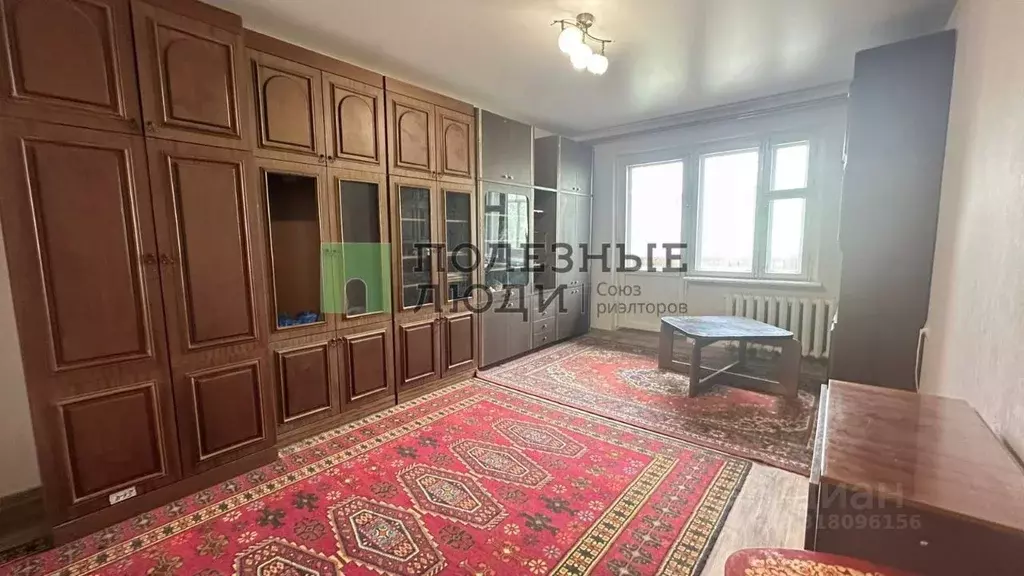 1-к кв. Курганская область, Курган Заозерный жилрайон, 6-й мкр, 11 ... - Фото 1