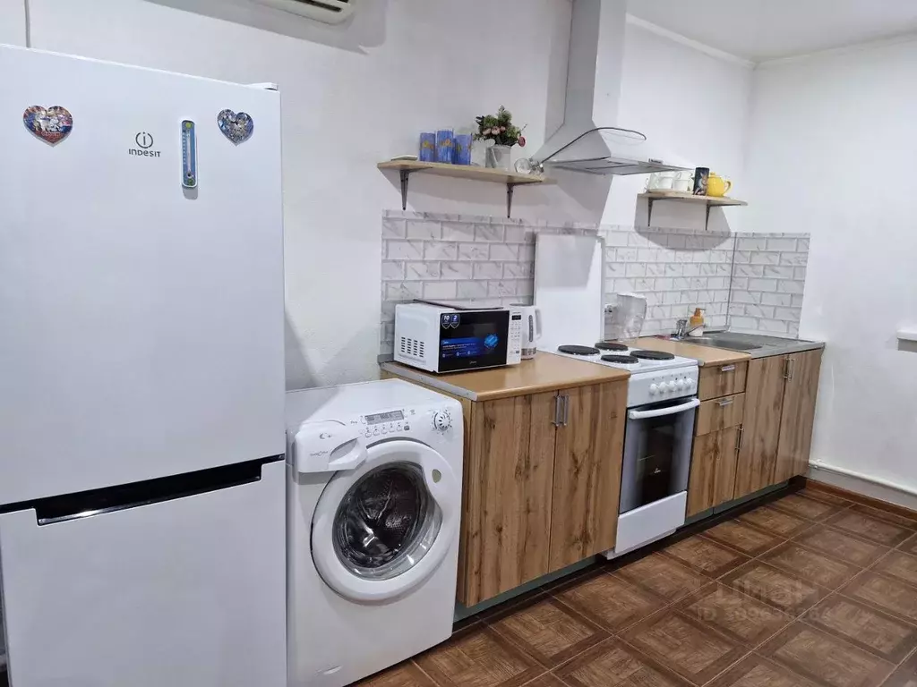2-к кв. Астраханская область, Астрахань ш. Началовское, 30 (50.0 м) - Фото 1