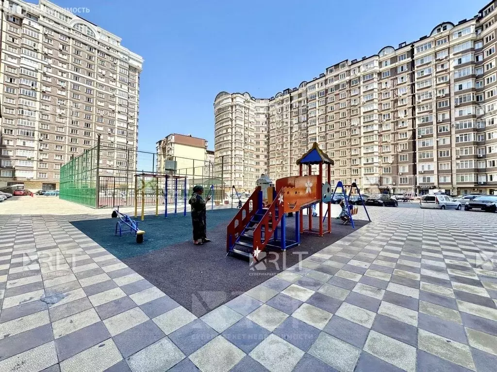2-комнатная квартира: Махачкала, улица Даниялова, 101 (68 м) - Фото 1