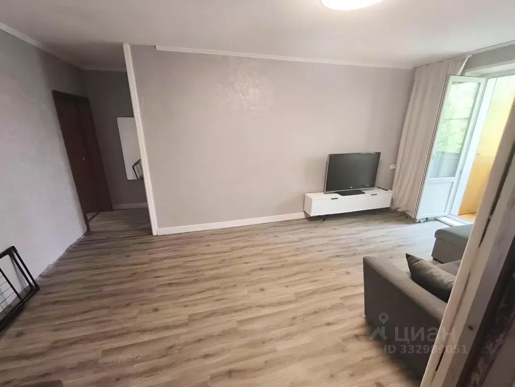 3-к кв. Москва ул. Фабрициуса, 56К1 (56.0 м) - Фото 1