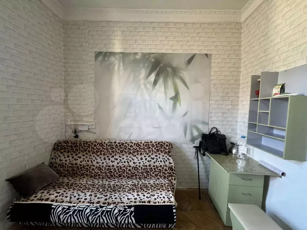 Комната 12 м в 5-к., 4/4 эт. - Фото 0